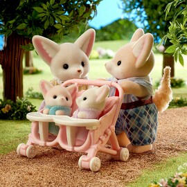 Набор игровых фигурок. Семья Лисичек фенек Sylvanian Families