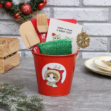 Набор в ведерке New Year's cats (полотенце и аксессуары) Доляна