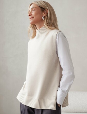 Жилет с кашемиром Vilatte