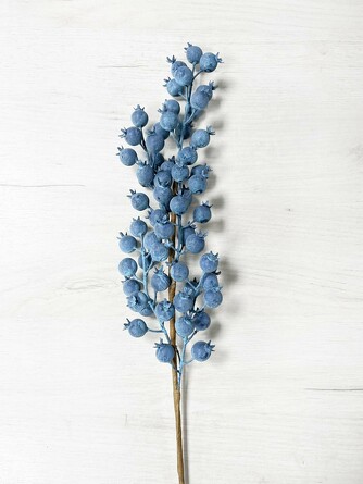 Ветка из голубых ягод 70 см Christmas Deluxe