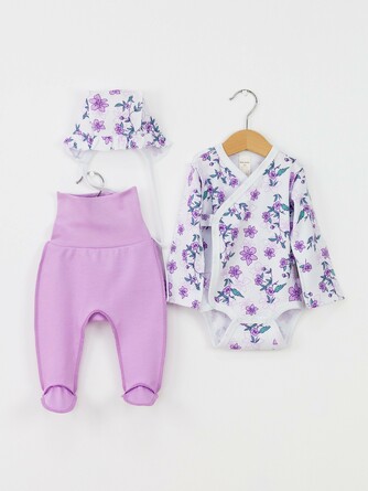 Комплект для новорожденных (боди, ползунки и чепчик) Baby Boom