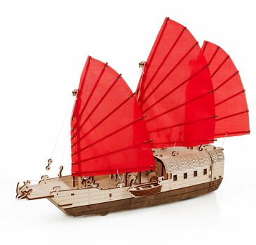 Сборная модель из дерева Корабль c парусами Джонка, 46,2x16,5x38,5 Eco Wood Art