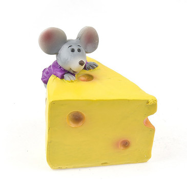 Фигурка декоративная Мышь в сыре Florento