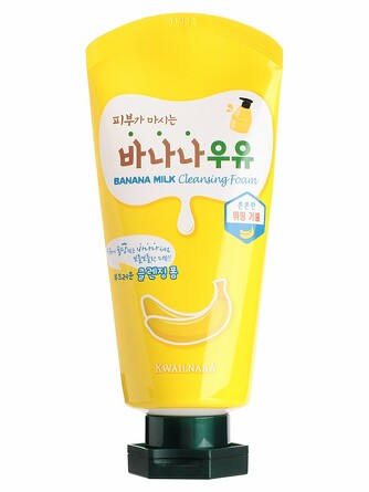 Пенка для лица Kwailnara Banana Milk Cleansing Foam 120 мл Welcos