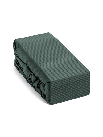 Проcтыня на резинке (страйп-сатин) DeNastia