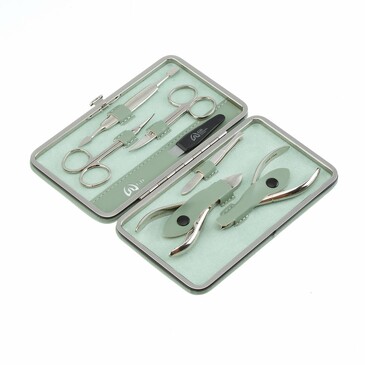 Набор маникюрный (7 пр.) в футляре GD