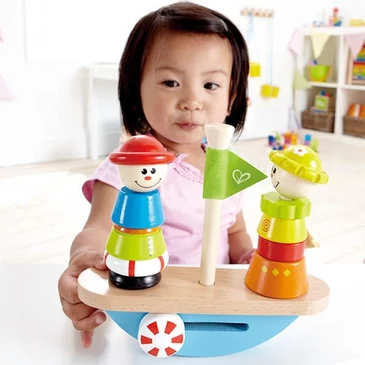 Hape Игрушка - пирамидка Кораблик Hape
