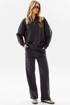 Костюм (свитшот и брюки) GO