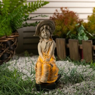 Фонарь садовый на солнечной батарее Девочка, 47 см Luazon Lighting