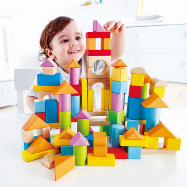 Конструктор для детей Сортер деревянные кубики в контейнере (101 элемент), Hape