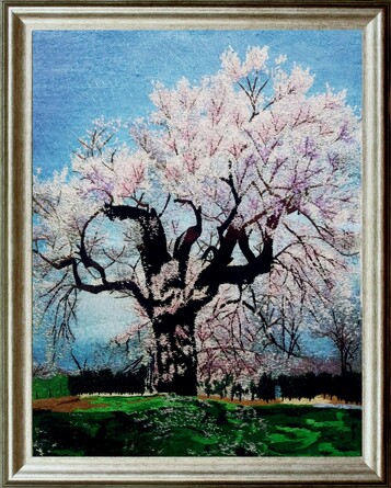 Картина вышитая шелком Сакура в цвету (ручная работа), 54х65х3 Живой Шелк