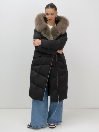 Пальто зимнее с мехом и капюшоном MTForce