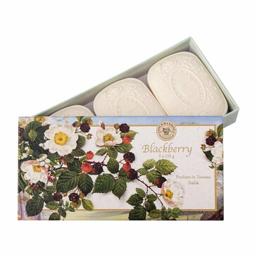 Набор натурального парфюмированного мыла Лесные ягоды, 3х150 г,  Gourmandise