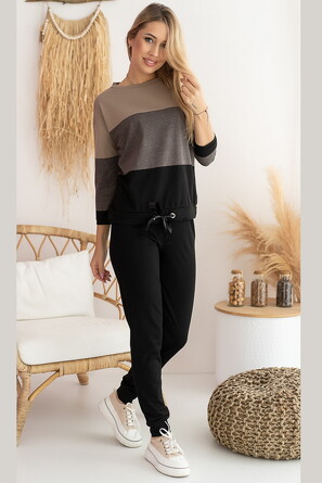 Комплект (джемпер и брюки) Hajdan