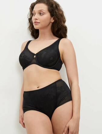 Бюстгальтер минимайзер Triumph