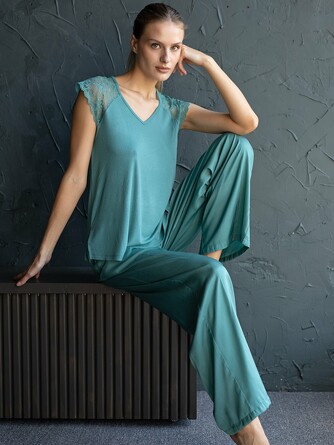 Комплект Home&Sleepwear (футболка и брюки) Opium