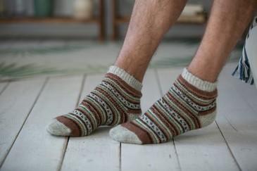 Следы Бабушкины носки