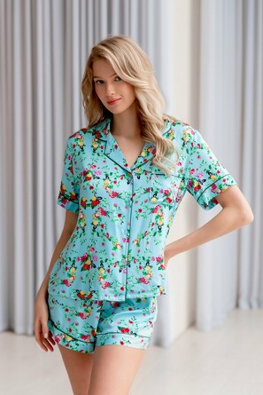 Пижама (футболка и шорты) Indefini