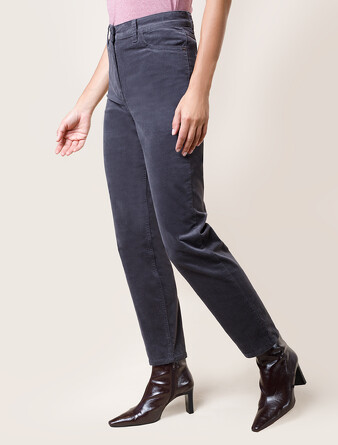 Брюки укороченные слим из микро вельвета Vilatte