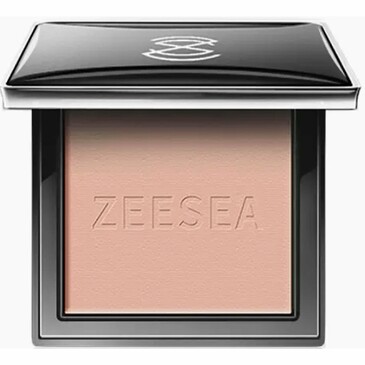 Пудра компактная refreshing silky powder тон m02 natural skin tone (натуральный) ZeeSea