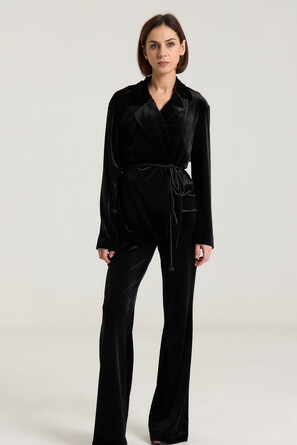 Комплект (жакет и брюки) The name